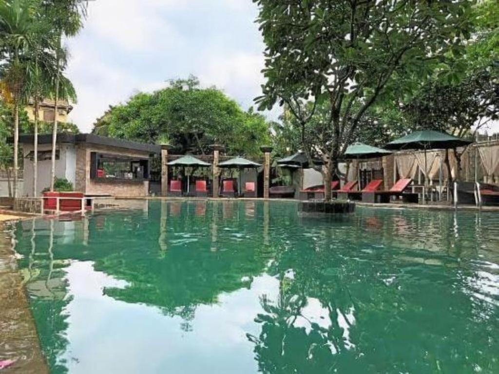 Yeak Loam Hotel Banlung Extérieur photo