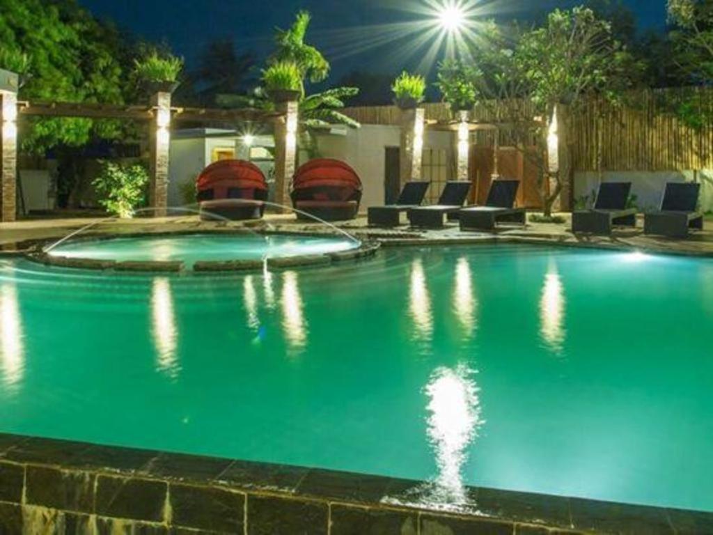 Yeak Loam Hotel Banlung Extérieur photo
