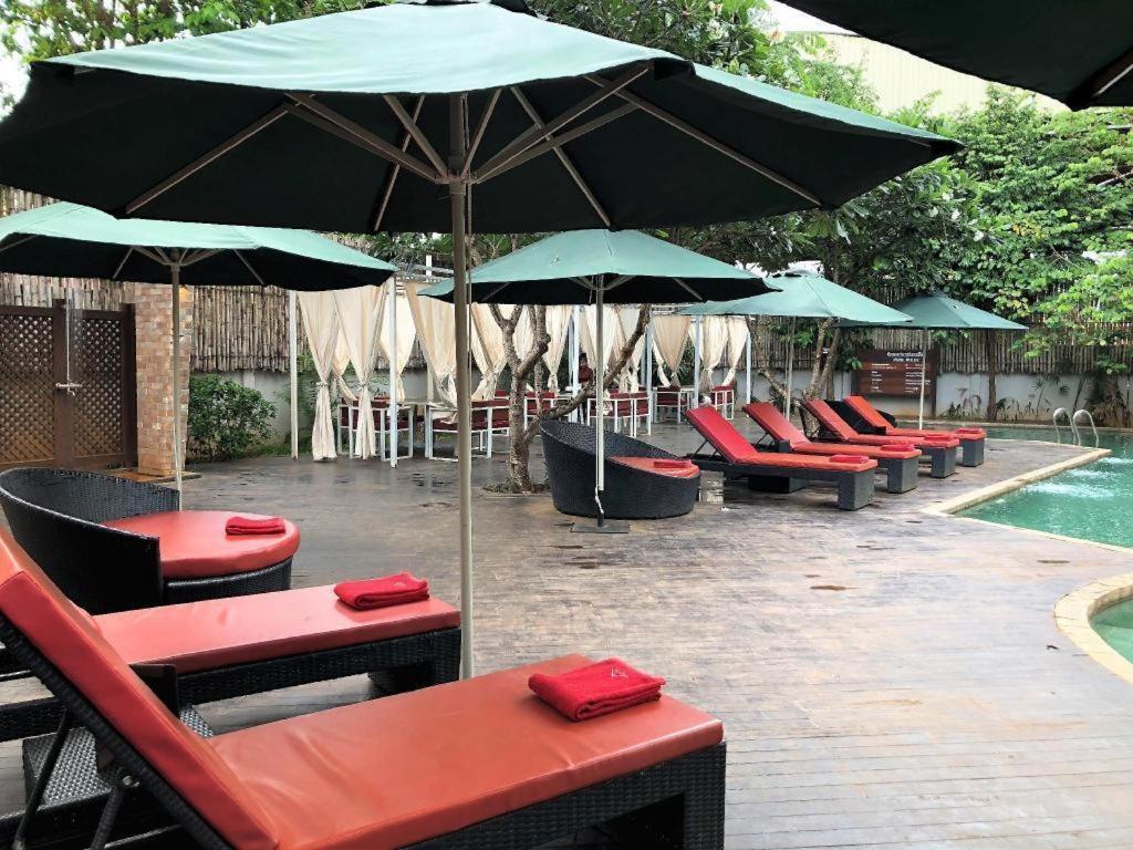 Yeak Loam Hotel Banlung Extérieur photo