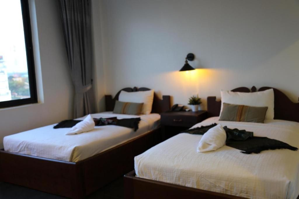 Yeak Loam Hotel Banlung Extérieur photo