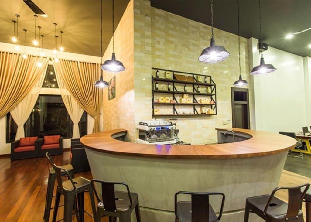 Yeak Loam Hotel Banlung Extérieur photo